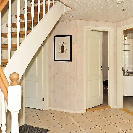 8 Person Holiday In N Rre Nebel 펜션